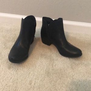 Black Lucky brand ankle boots